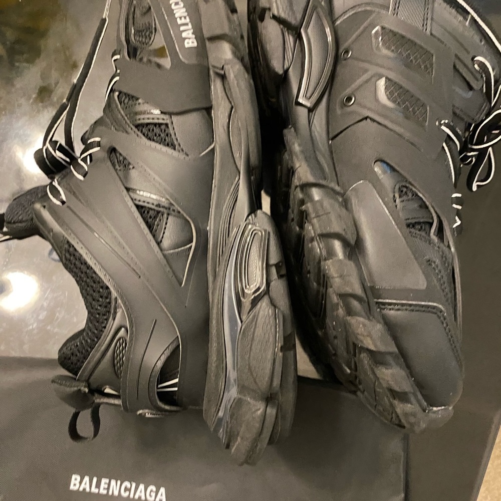Balenciaga track triple black    100 deposit fee cash or PayPal - Picture 5 of 7